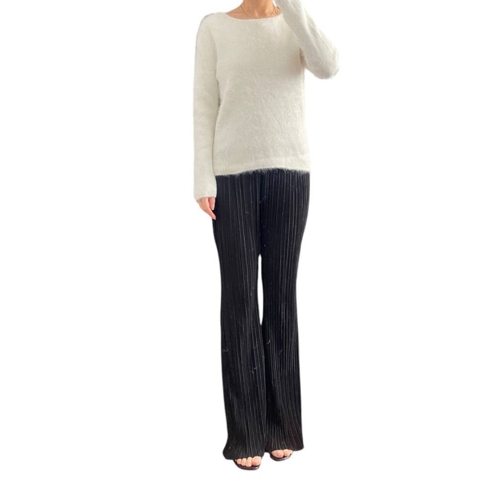 H&M TREND White Angora Blend Sweater Size US 6